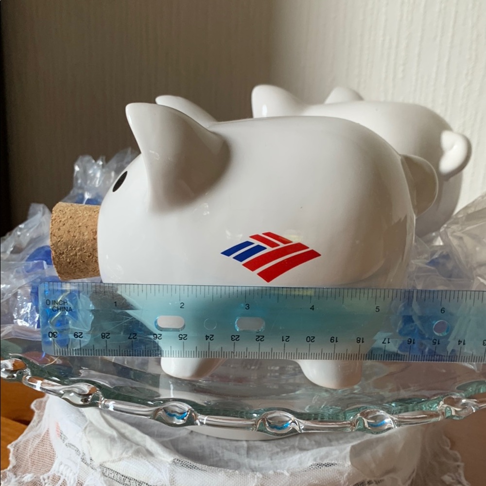 Bank of America Piggy Set - Banks, Key Chains & Squishball - Picture 4 of 8